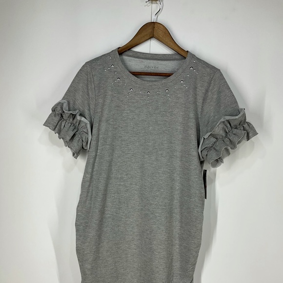 Flutter & Kick gray crew neck ruffled sleeve dress - Picture 4 of 13